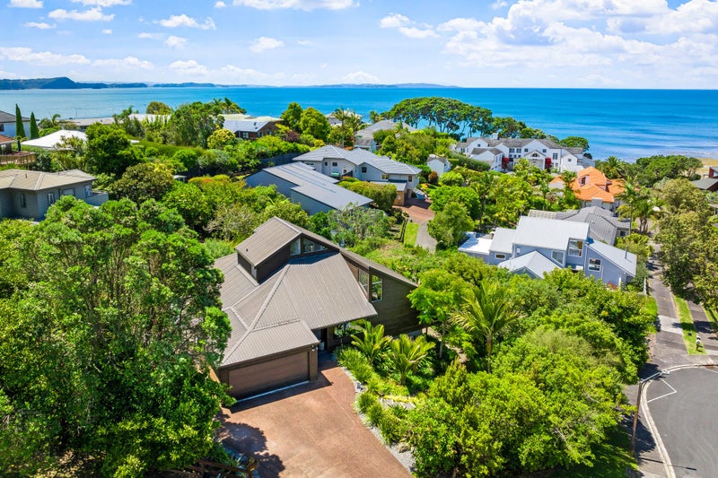 6 Whale Cove, Stanmore Bay, Whangaparaoa - Carousel 1