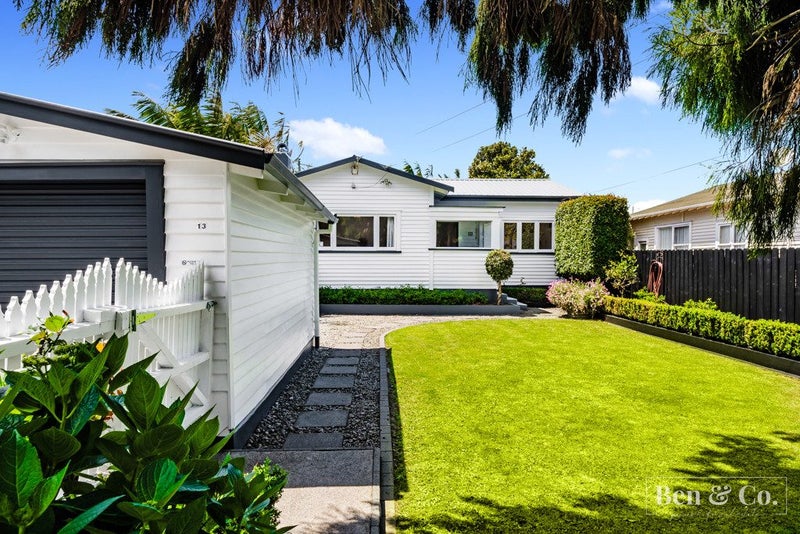 13 Gollan Road, Mount Wellington, Auckland - Carousel 1