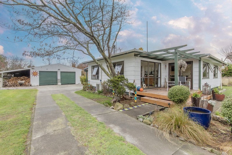 20 Russell Street, Otane - Carousel 1