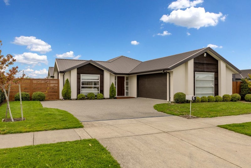 45 Vernon Drive, Lincoln, Lincoln - Carousel 1