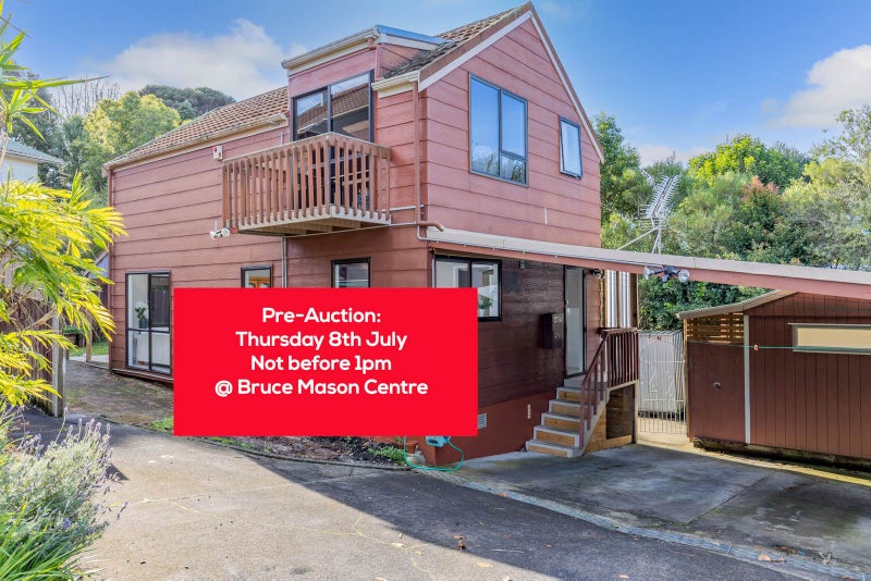 2/8 Woodhams Street, Beach Haven, Auckland - Carousel 1