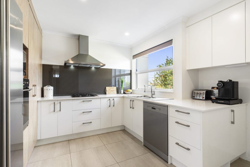 3 Huke Lane, Takanini, Auckland - Carousel 2