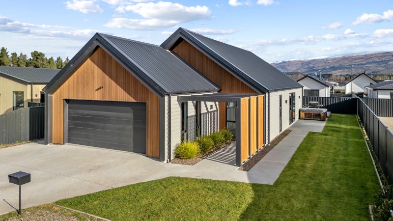 5 Williams Crescent, Alexandra, Alexandra - Carousel 1