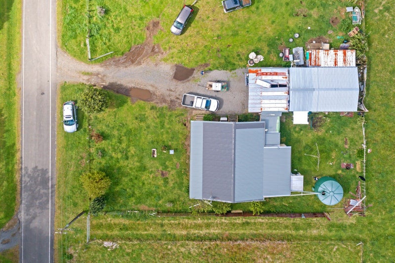 63 Wharf Road, Hicks Bay - Carousel 23