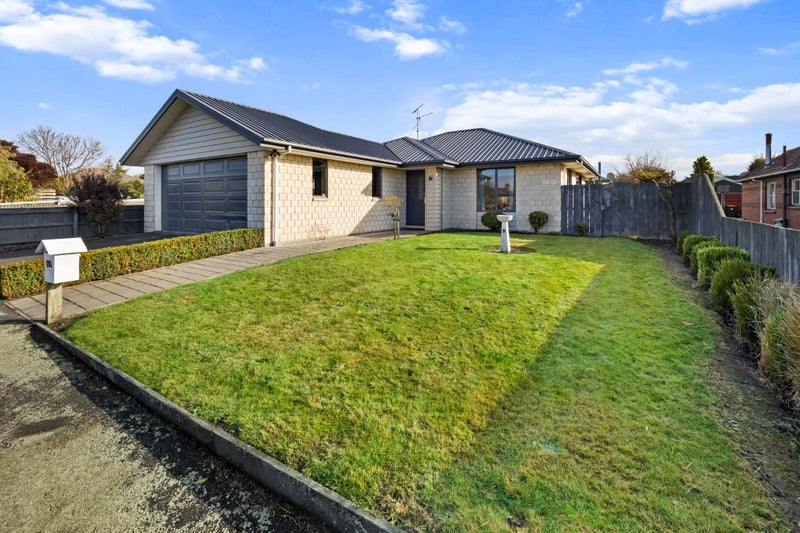 15 James Street, Allenton, Ashburton - Carousel 1