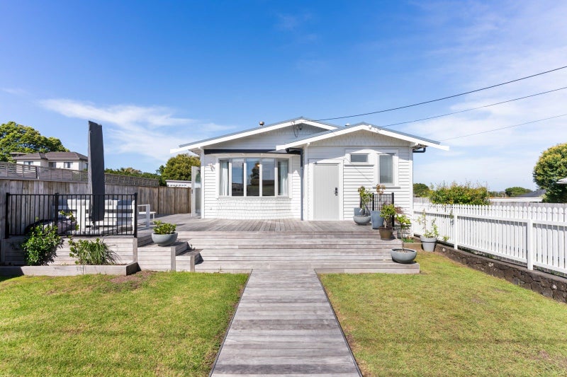 5A Stanhope Road, Mount Wellington, Auckland - Carousel 1
