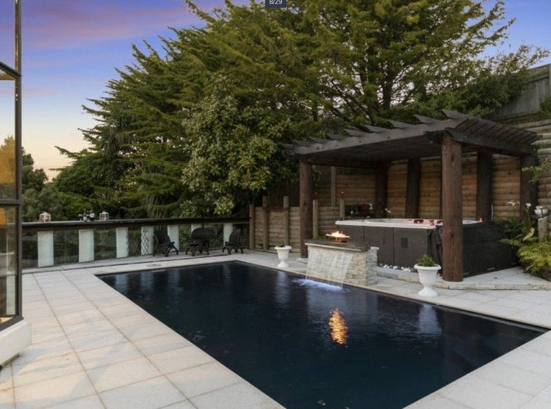 23 Meadowbank Drive, Belmont, Lower Hutt - Carousel 10