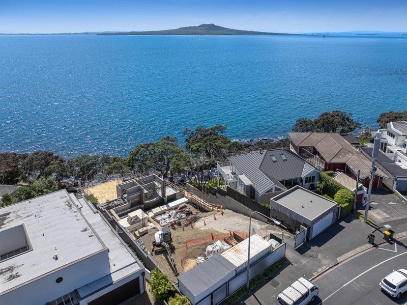5 Kitchener Road, Takapuna, Auckland - Carousel 30