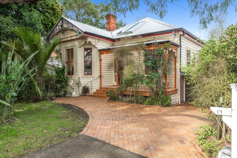 17 Oaklands Road, Mount Eden, Auckland - Carousel 1