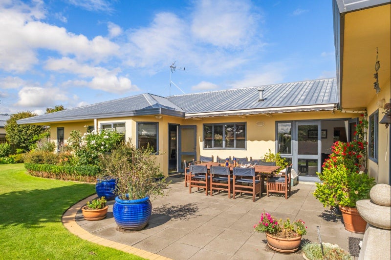 57 Potae Avenue, Lytton West, Gisborne - Carousel 2