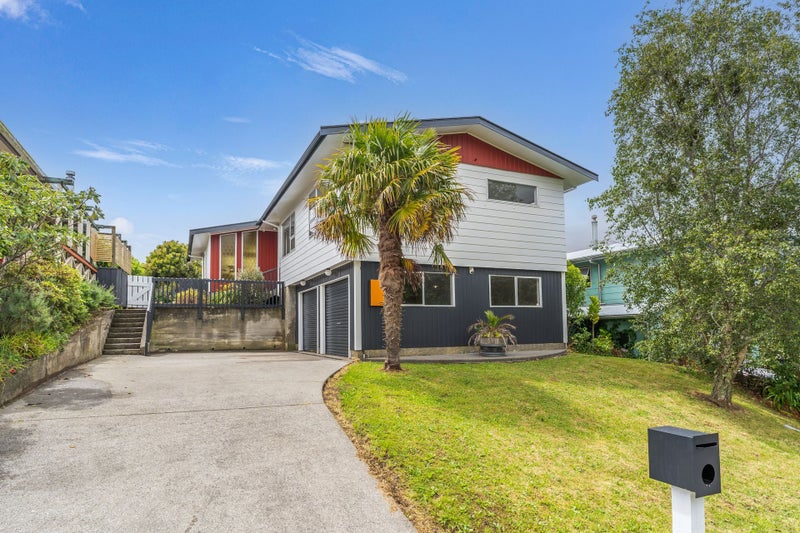 98 Riwai Street, Paraparaumu, Paraparaumu - Carousel 1