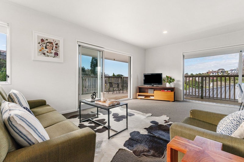 16A Balmoral Terrace, Otumoetai, Tauranga - Carousel 1