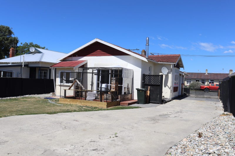 6 Clare Street, Oamaru North, Oamaru - Carousel 12