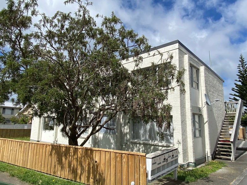 4/19 Tama Street, Alicetown, Lower Hutt - Carousel 1