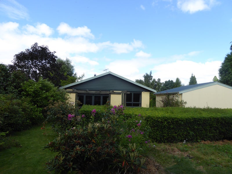 13 Cameron Street, Methven, Methven - Carousel 16