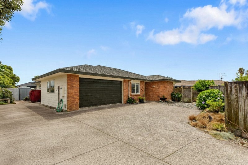 16 Kentia Avenue, Mount Maunganui, Mount Maunganui - Carousel 20