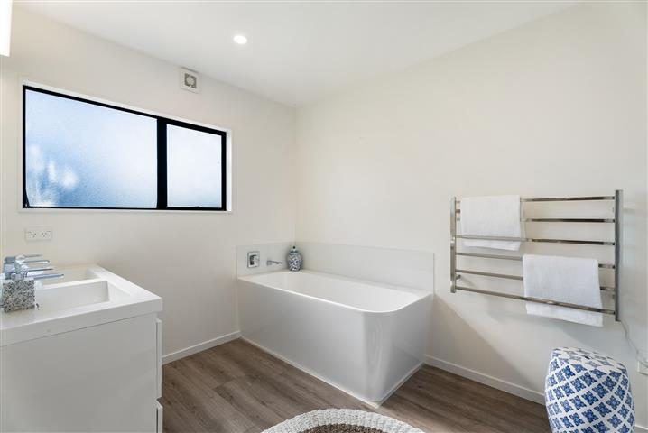 2B Tokomaru Street, Orakei, Auckland City, Auckland - Carousel 18