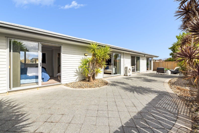 23 Lisa Place, Brookfield, Tauranga - Carousel 16