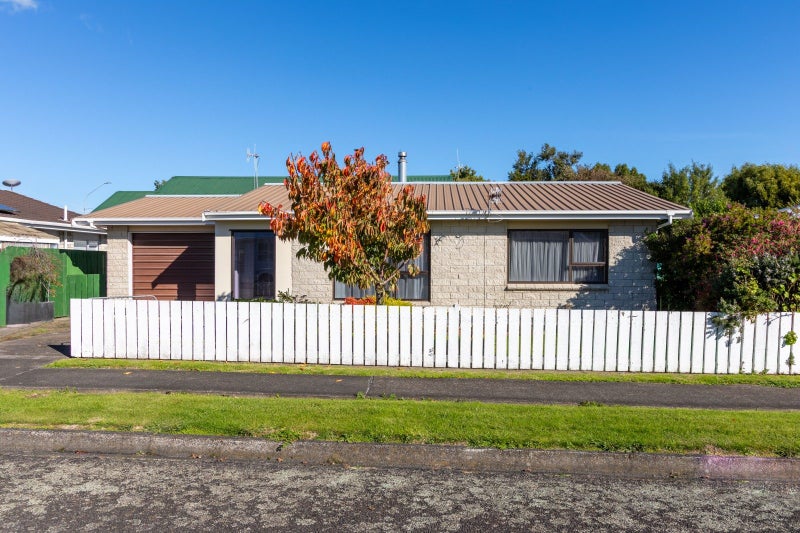 28B Pollen Street, Woodville - Carousel 1