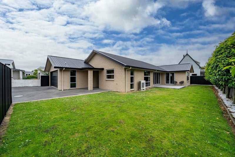 28 Perth Street, Windsor, Invercargill - Carousel 1