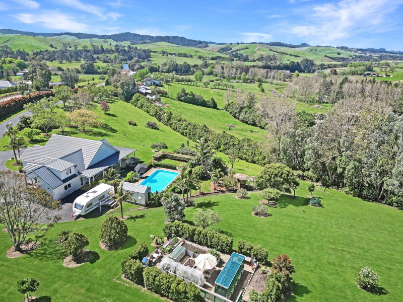 41 Retreat Road, Haruru, Haruru - Carousel 1