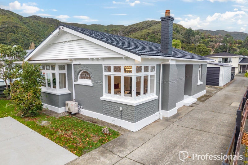 24 Norton Park Avenue, Fairfield, Lower Hutt, Wellington - Carousel 1