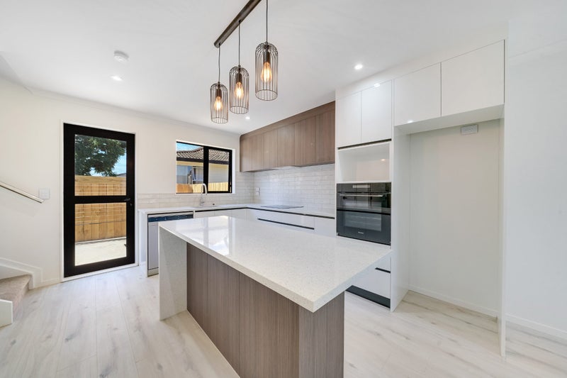 26A Rangataua Place, Manurewa, Auckland - Carousel 2