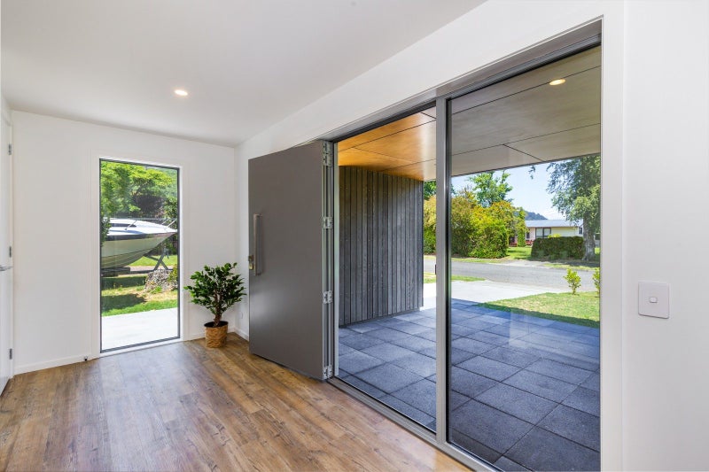6 Keitha Place, Kinloch, Taupō - Carousel 2