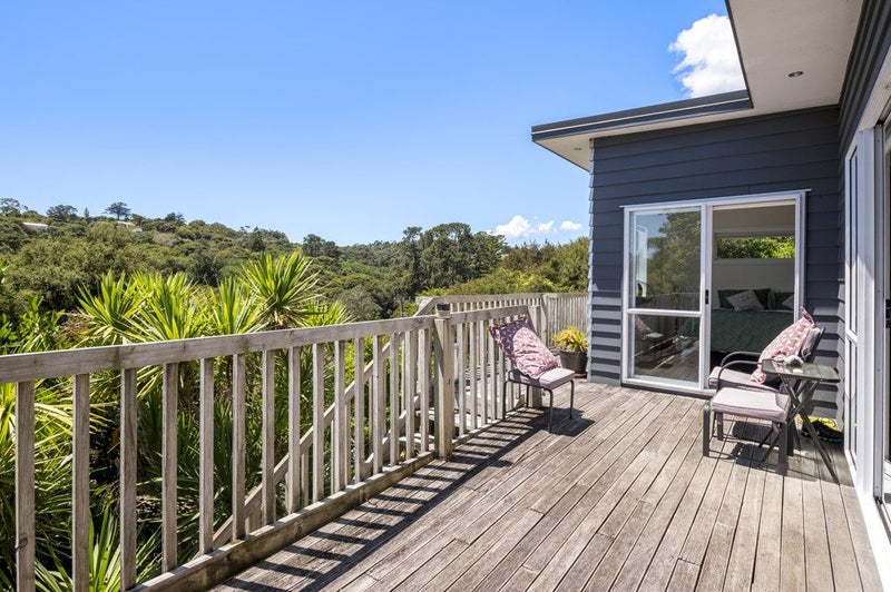 Property Valuation for 186 Ocean View Road, Oneroa, Waiheke Island