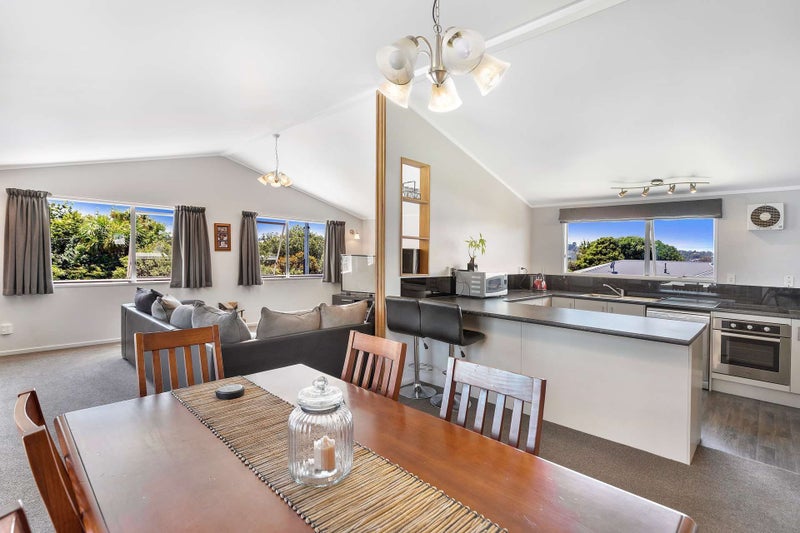 69 Lincoln Road, Springvale, Whanganui - Carousel 1