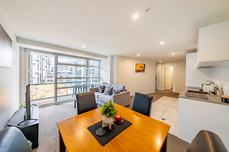 E605/160 Victoria Street, Te Aro, Wellington - Carousel 1