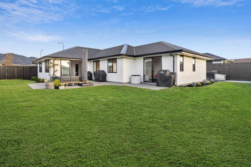 46 Berryfield Drive, Richmond - Carousel 2
