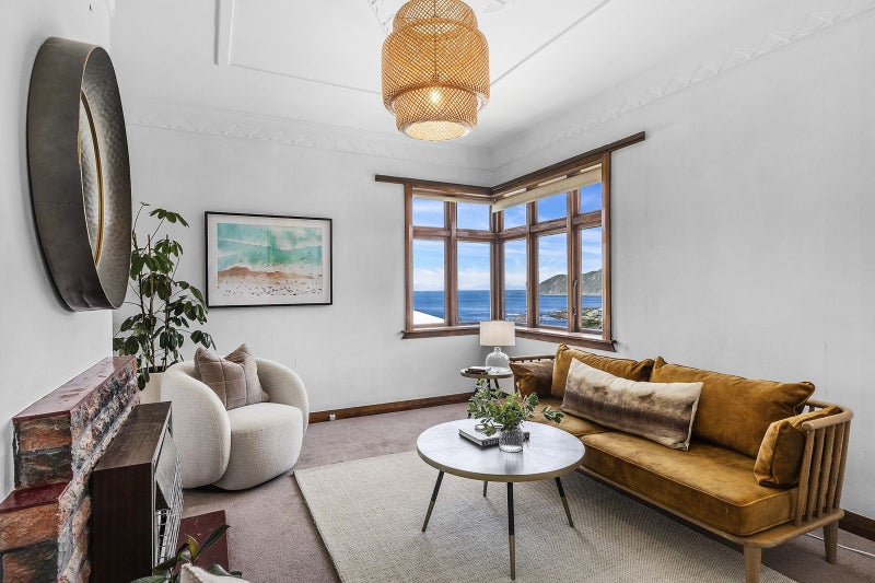 155 Severn Street, Island Bay, Wellington - Carousel 2