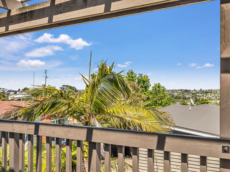 32A William Souter Street, Forrest Hill, Auckland - Carousel 2