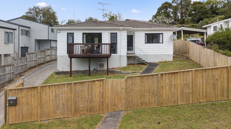 6 Kearney Place, Massey, Auckland - Carousel 1