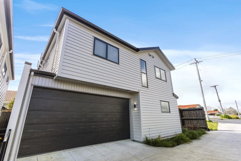 29A Patons Road, Howick, Auckland - Carousel 2