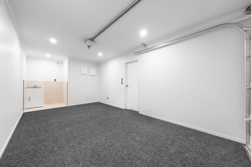 32B Milton Road, Papatoetoe, Auckland - Carousel 12