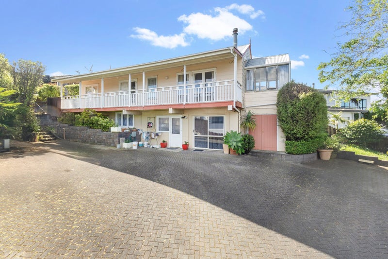 34 Ransom Smyth Drive, Goodwood Heights, Auckland - Carousel 1