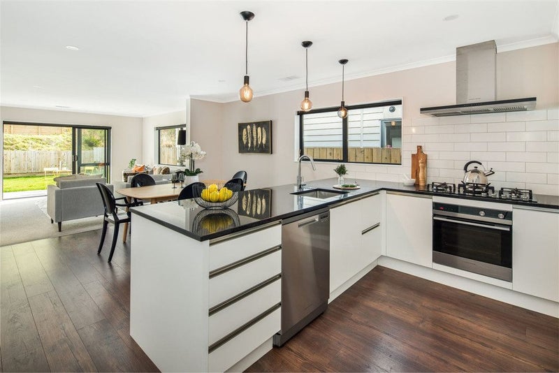 67 Melksham Drive, Churton Park, Wellington - Carousel 1