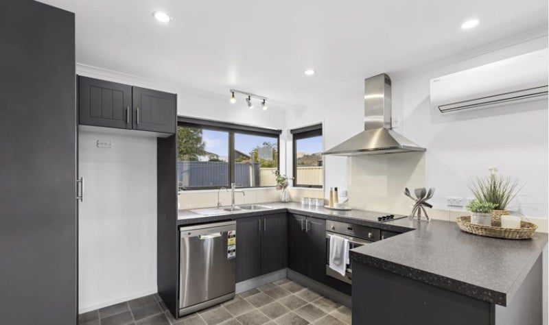 88B Barry Avenue, Cromwell, Central Otago, Otago - Carousel 2