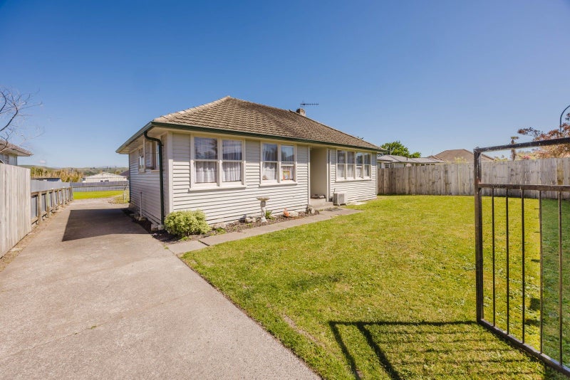 18 Mackie Street, Waipukurau, Waipukurau - Carousel 1