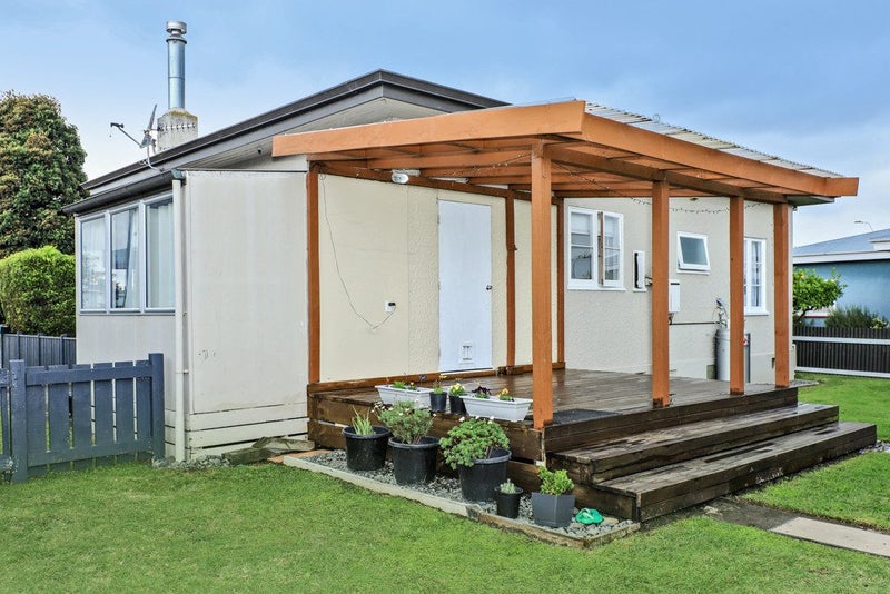 1103 Heretaunga Street East, Parkvale, Hastings - Carousel 13