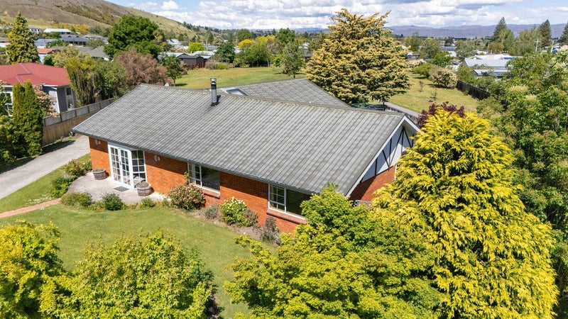 23 Whitby Street, Clyde, Clyde - Carousel 1