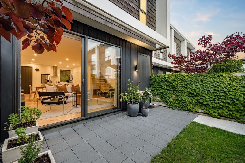 6/4 Glen Atkinson Street, St Heliers, Auckland - Carousel 1