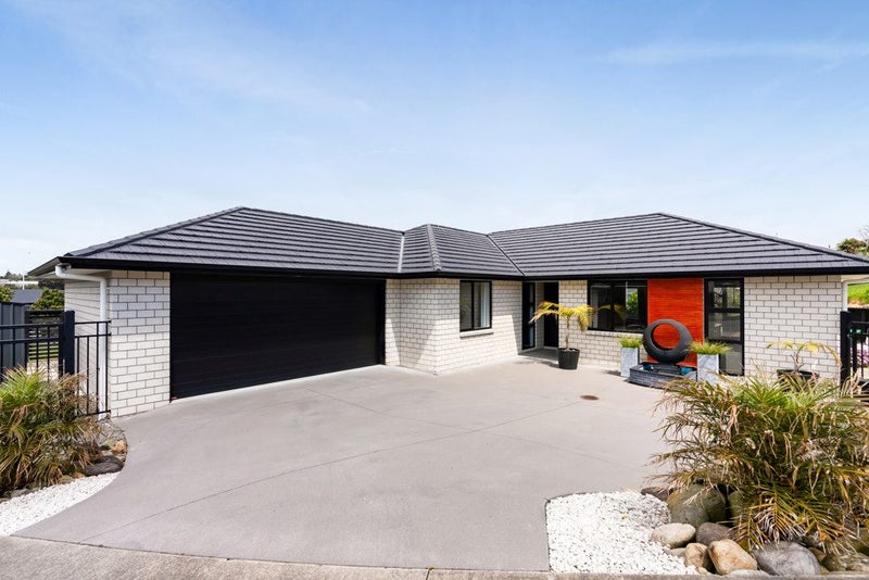 12 Jersey Place, Bell Block, New Plymouth - Carousel 1