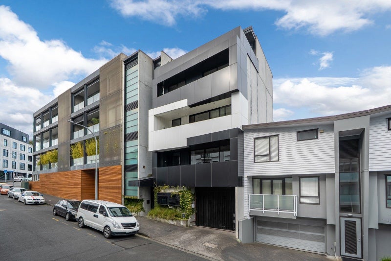 2/16 Blake Street, Ponsonby, Auckland - Carousel 1