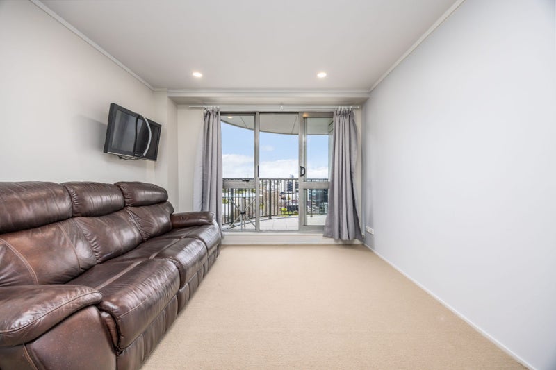 601/53 Cook Street, Auckland Central, Auckland - Carousel 2