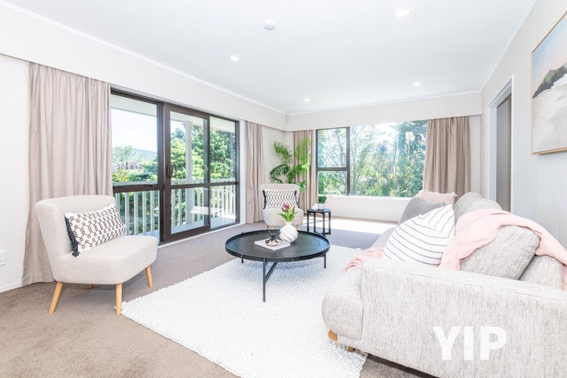 81 Stewart Drive, Newlands, Wellington - Carousel 2