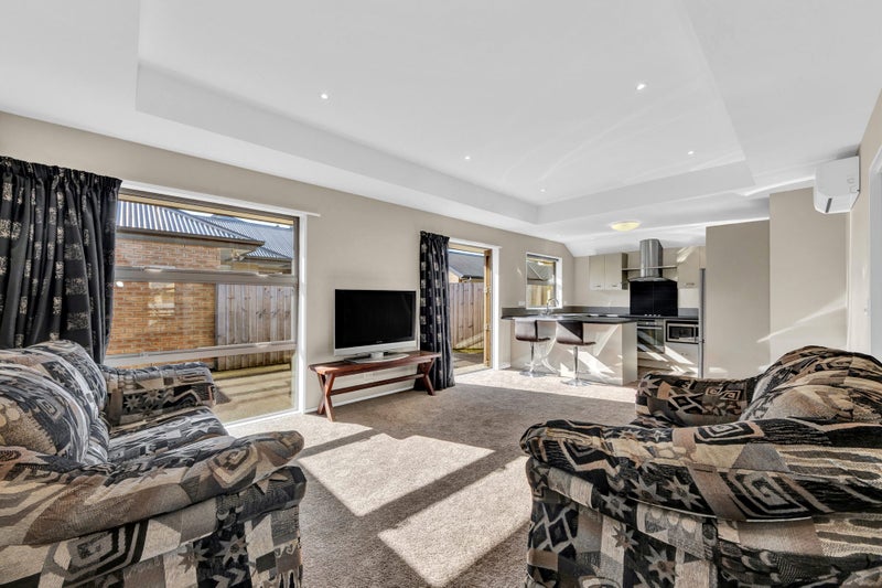 1/31 Veitches Road, Casebrook, Christchurch - Carousel 2