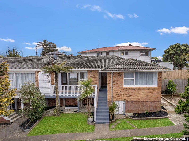 1/5 Addison Drive, Glendene, Auckland - Carousel 2